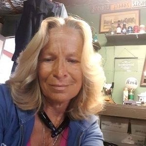 Meet your Posher, Kari